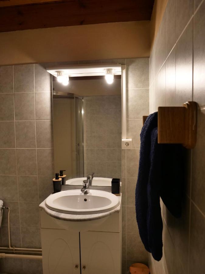 Domaine Du Cellier De La Couronne Bed & Breakfast Sezanne Bagian luar foto